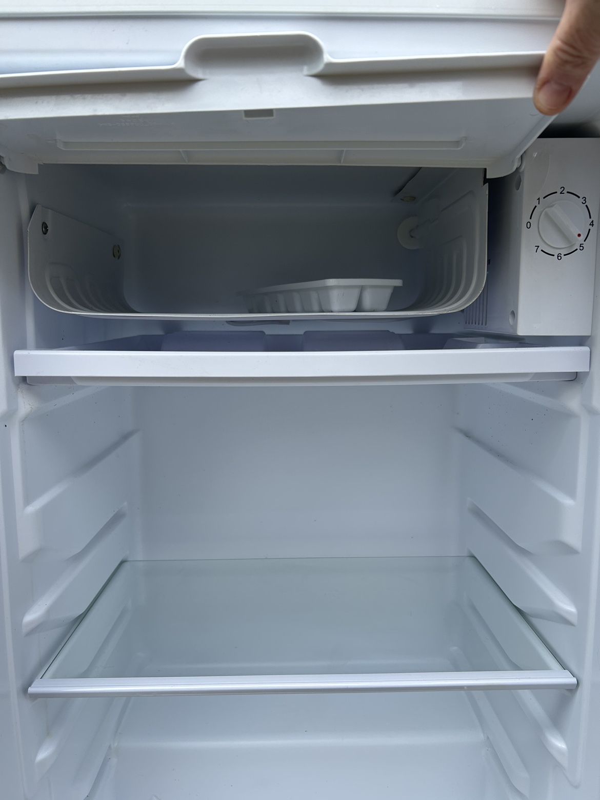 Mini Fridge - photo 5