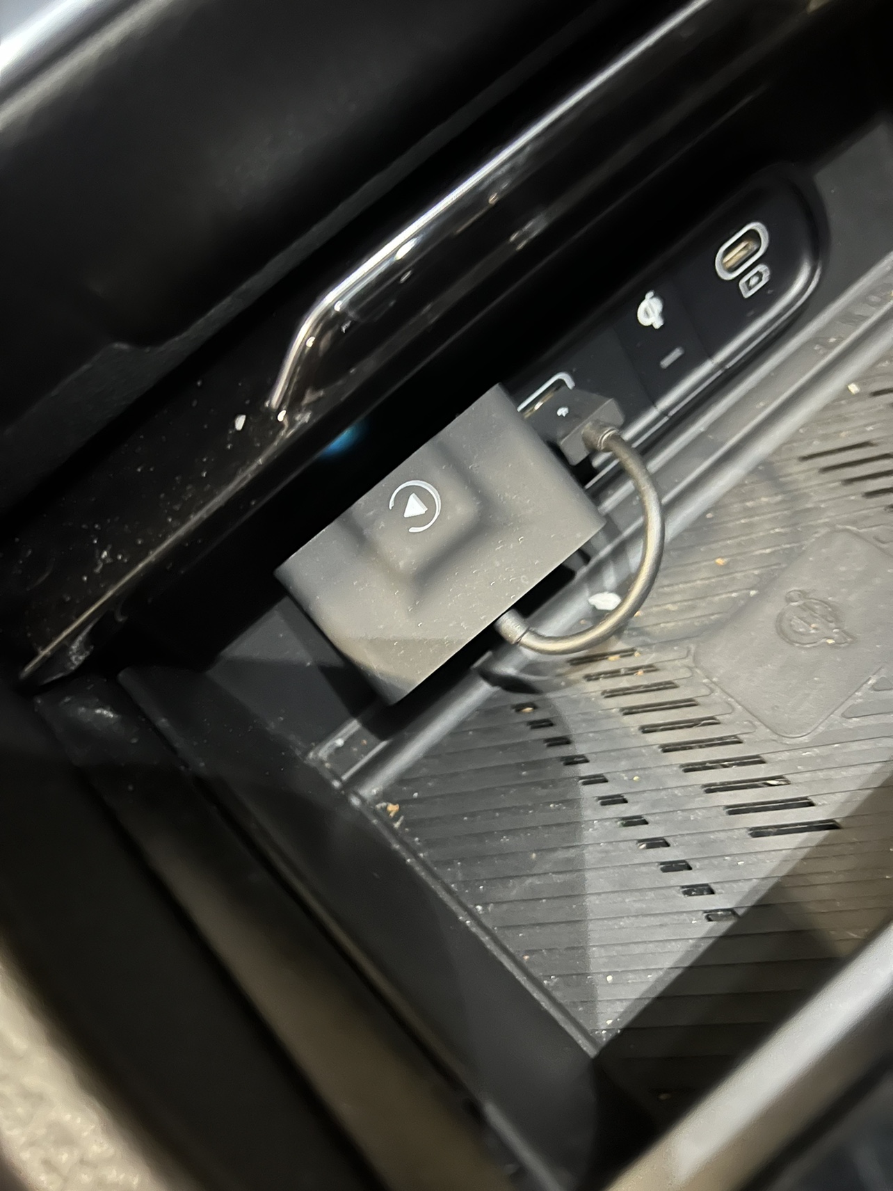 Apple CarPlay Adapter - photo 3