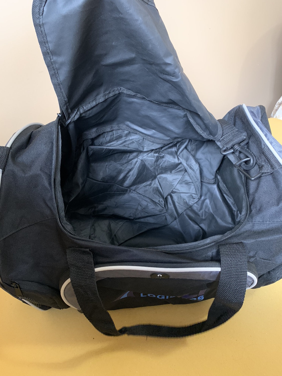 Gym bag image indicator(2)
