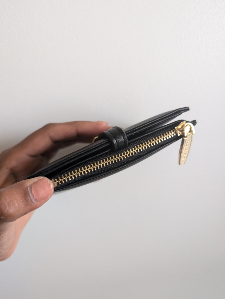 Miniso Black Wallet image indicator(3)