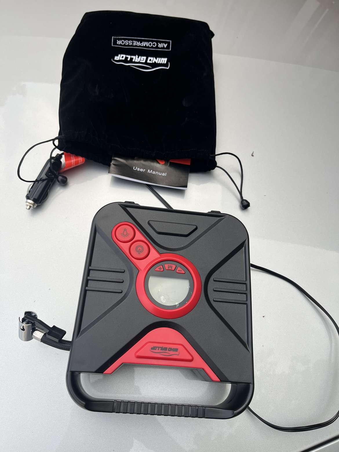 Portable Car tire air inflator - photo 2