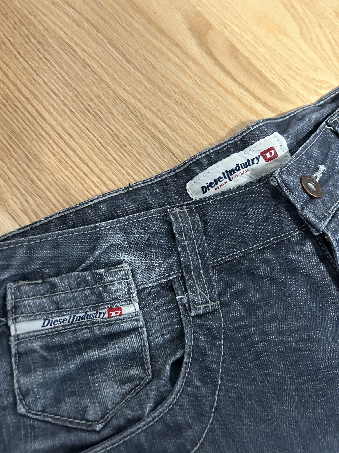 Vintage Diesel Straight Fit Jeans - photo 2