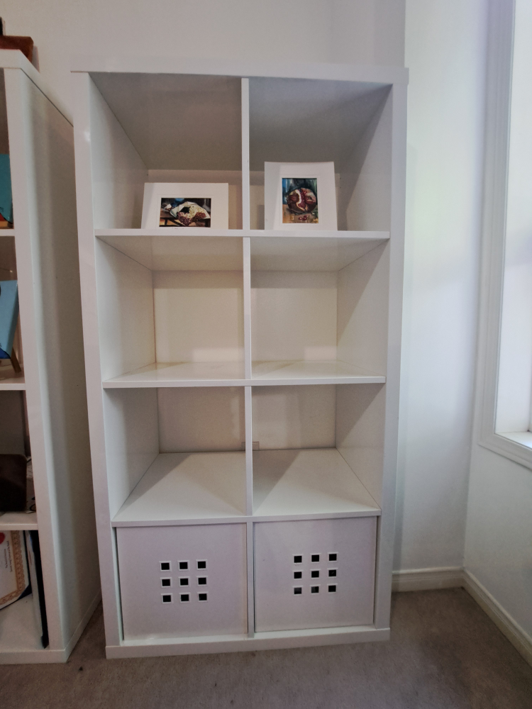 IKEA Shelf unit/ High gloss /White