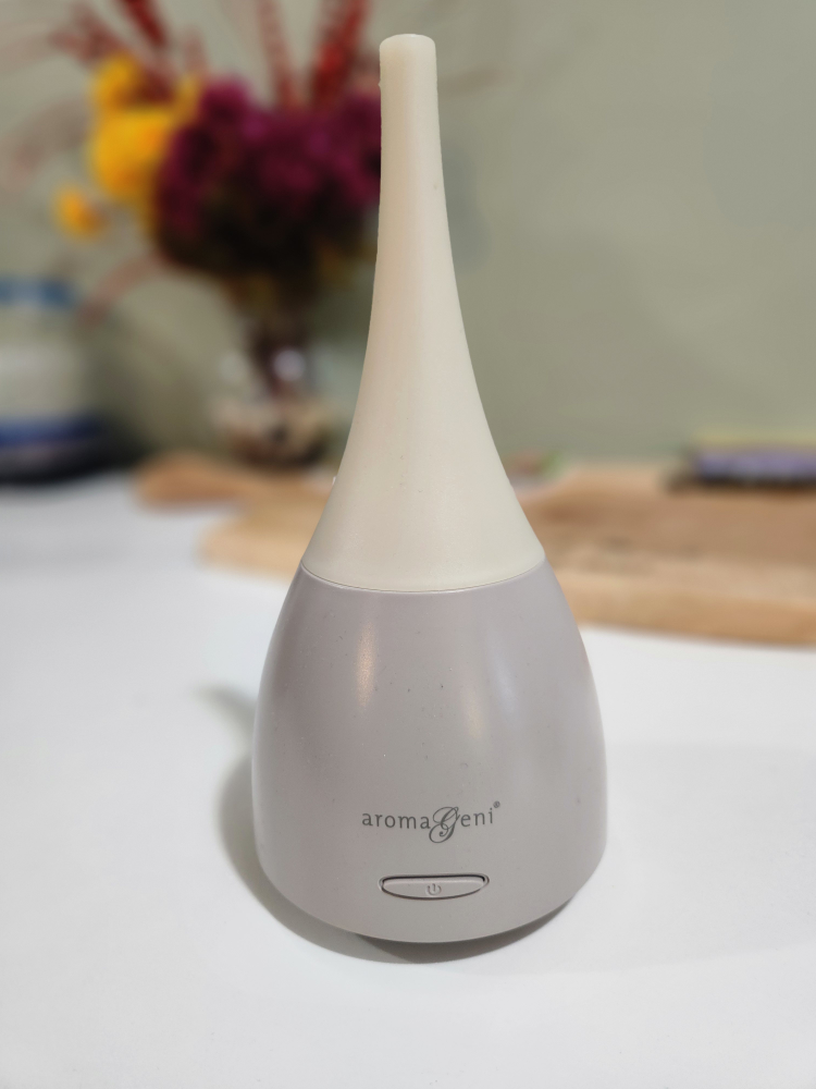 Saje Aroma Geni Diffuser thumbnail