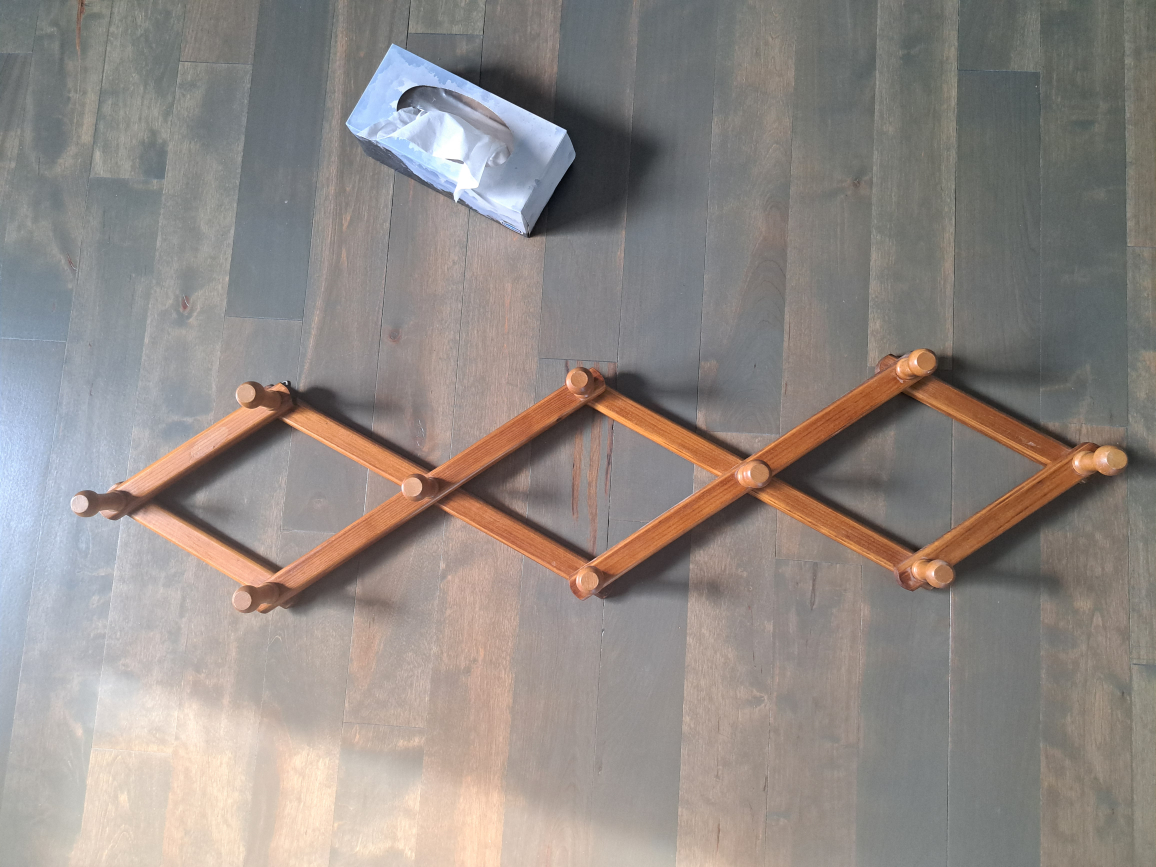 clothes hanger/hook/rack - photo 2