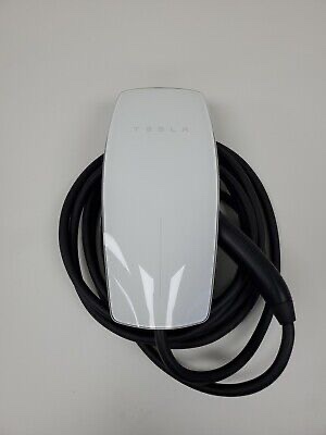 Brand new tesla wall connector - photo 2