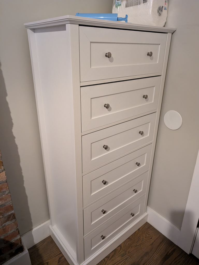 Arijus 6 Drawer