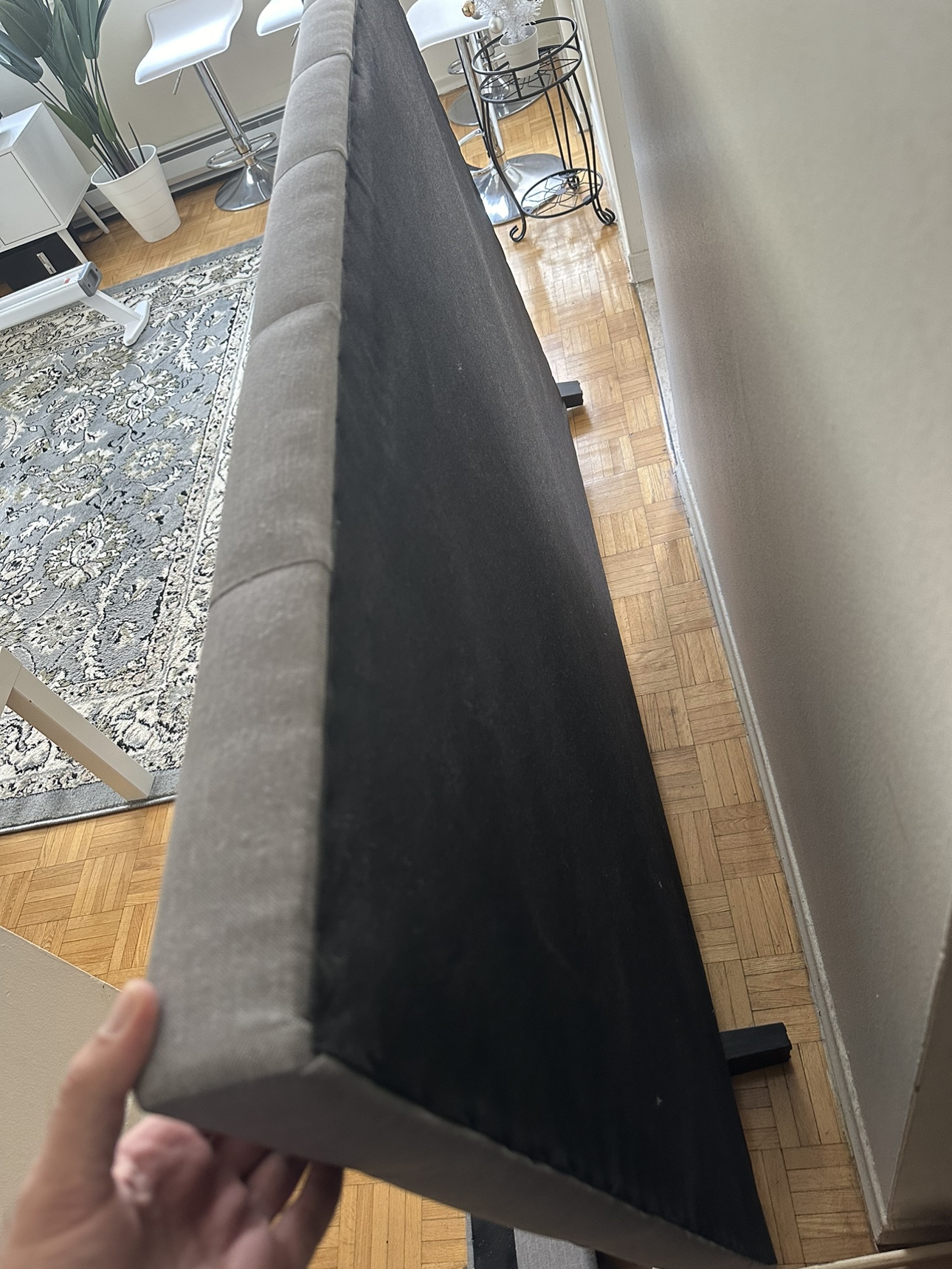 Queen size headboard + extras - photo 2