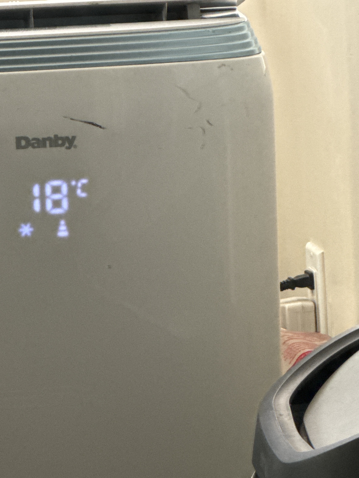 Danby Portable AC-10000 BTU, 3 in 1 ⚽️ - photo 2