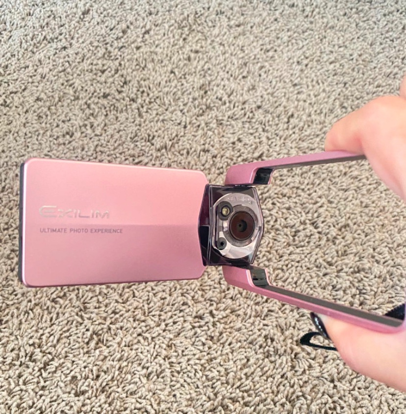 Casio Exilim EX-TR150 SUPER selfie Camera(HOT PINK) - photo 4