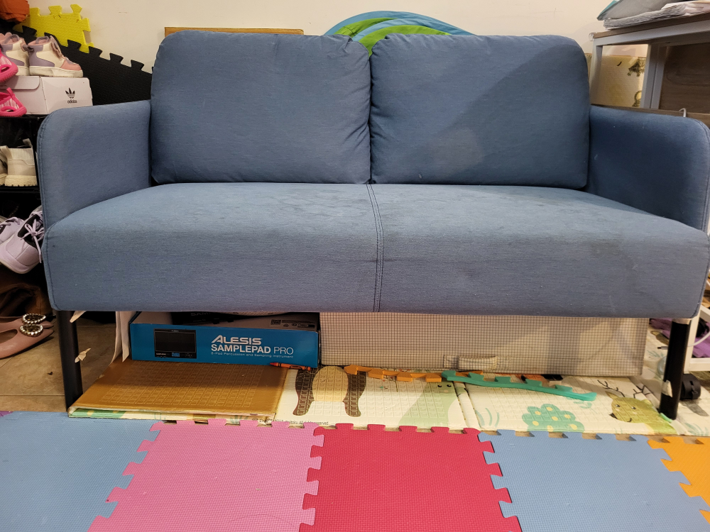 Small couch (sofa, loveseat) - photo 2