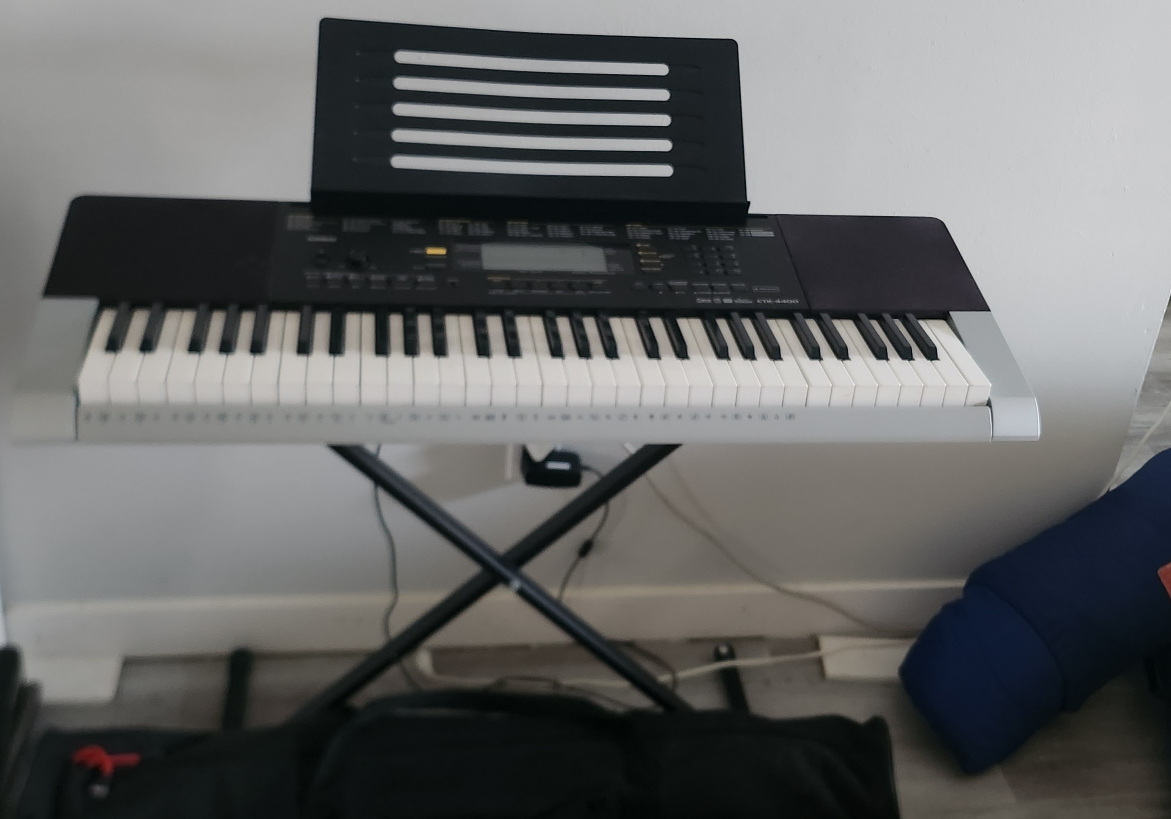 Used Keyboard Casio CTK-4400