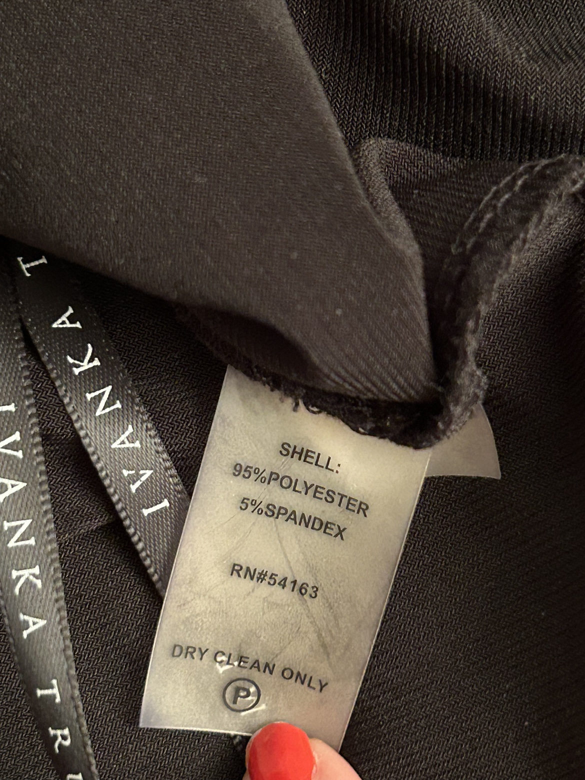 Black, Sleeveless Top image indicator(3)