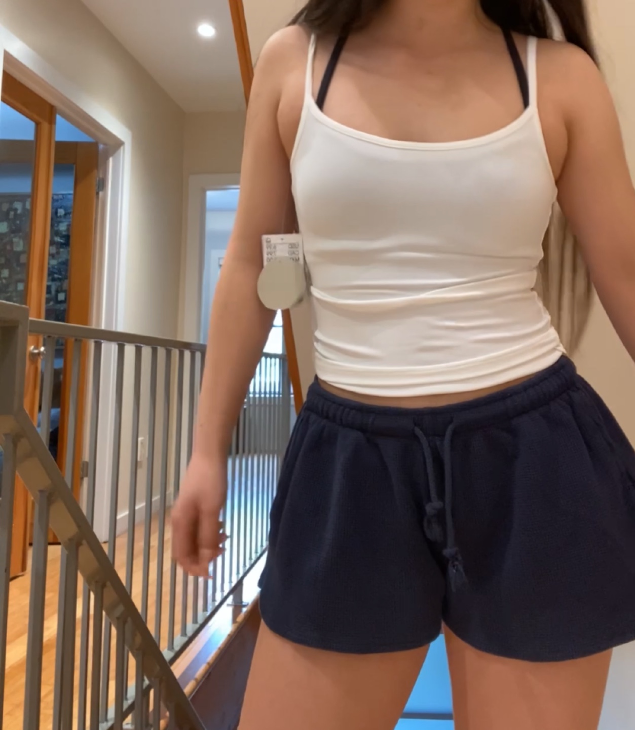 H&M fitted soft tanks image indicator(7)