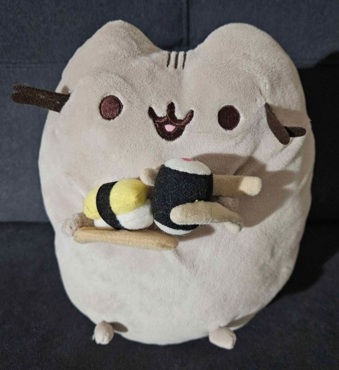 Pusheen the cat collectible plush in EUC