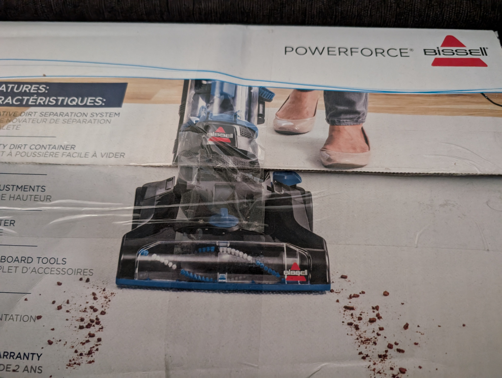 Bissell Powerforce Vacuum Like New - photo 2