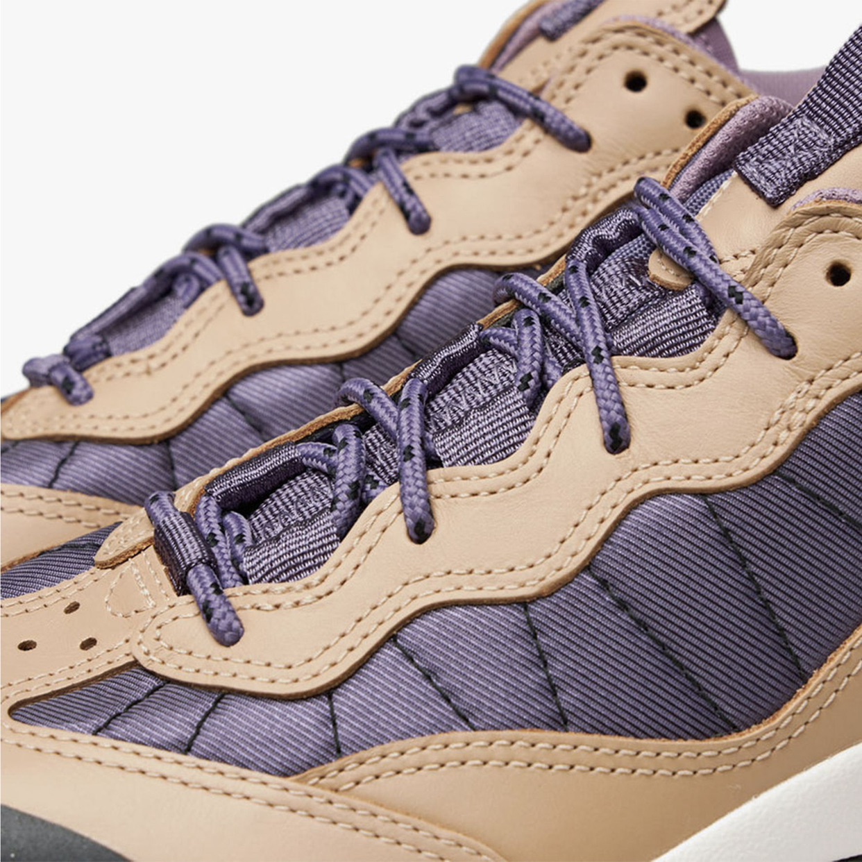 New Nike ACG Air Mada Low size 9M image indicator(8)