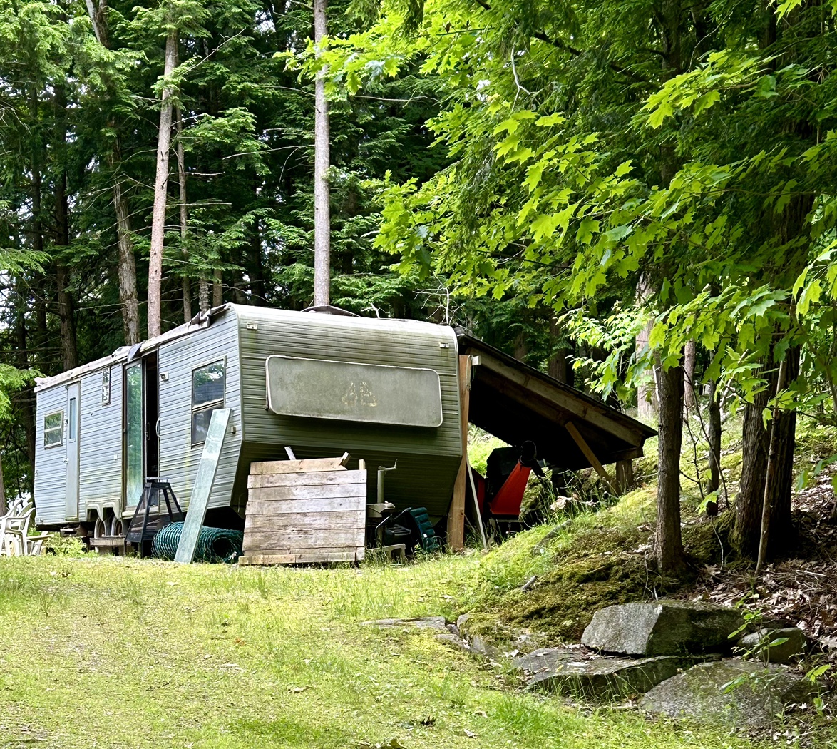 Trailer