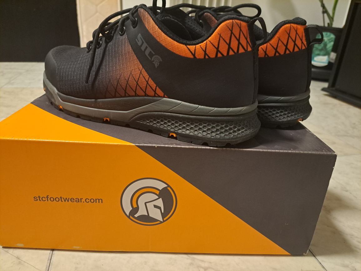 STC BRAND SAFETY SHOES thumbnail
