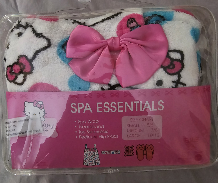 Hello Kitty Spa Essentials for little girl - photo 2