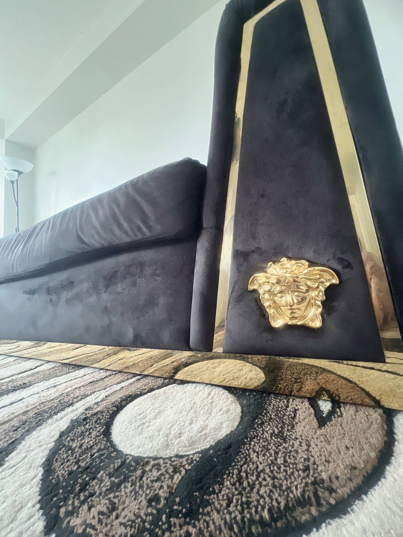 Sofa couch with coffee table two piece 6 person - photo 4