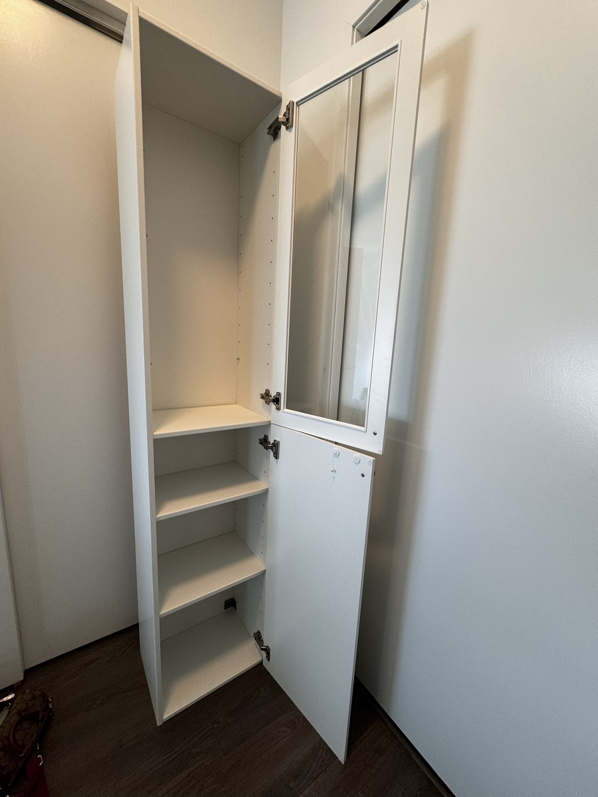 White cabinet with glass door - photo 4