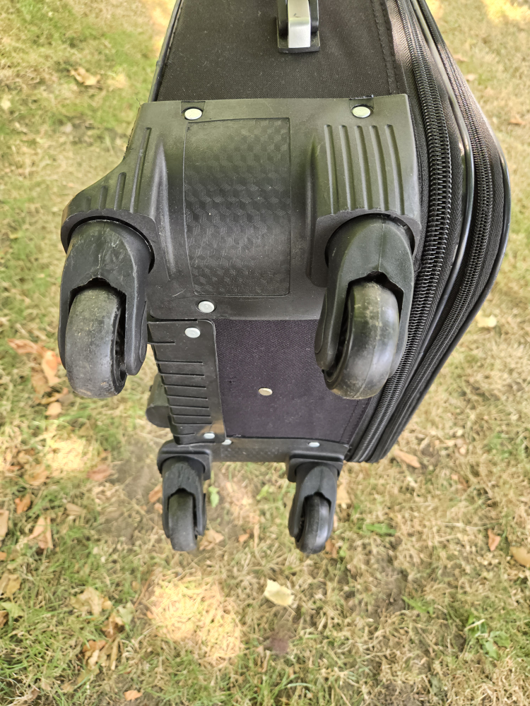 Carry on Luggage - photo 3