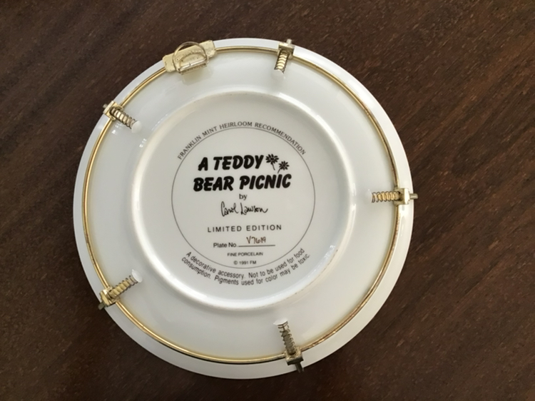 Franklin Mint “A Teddy Bear Picnic” numbered limited edition image indicator(3)