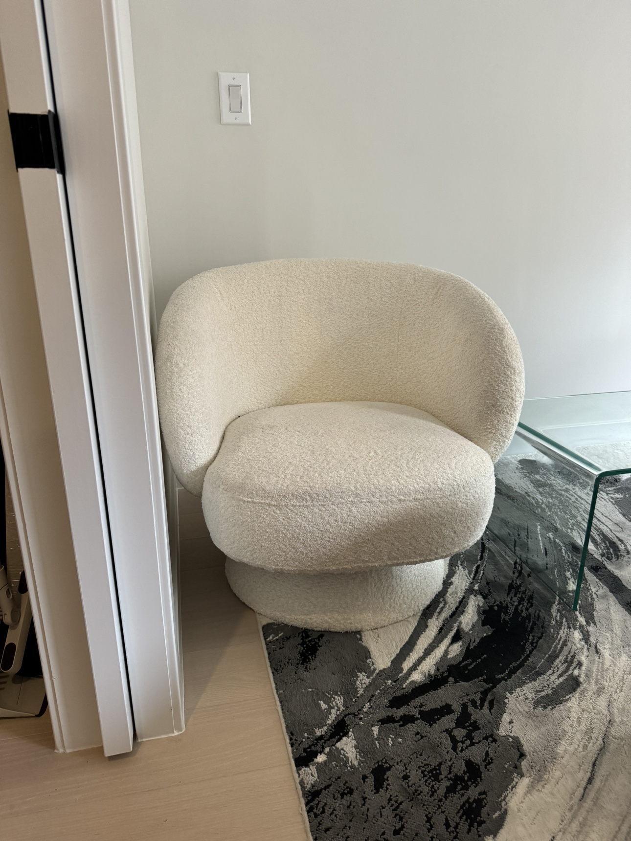 BOUCLE swivel chair - photo 3