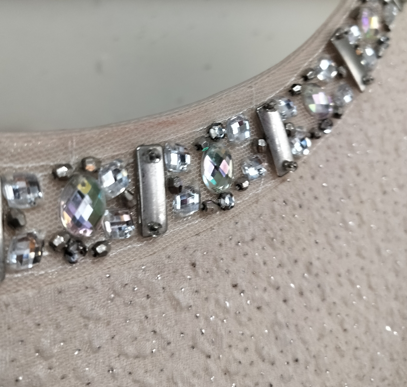 Taupe Long Sleeve Sparkly Dress. Size M ⚽ - photo 3