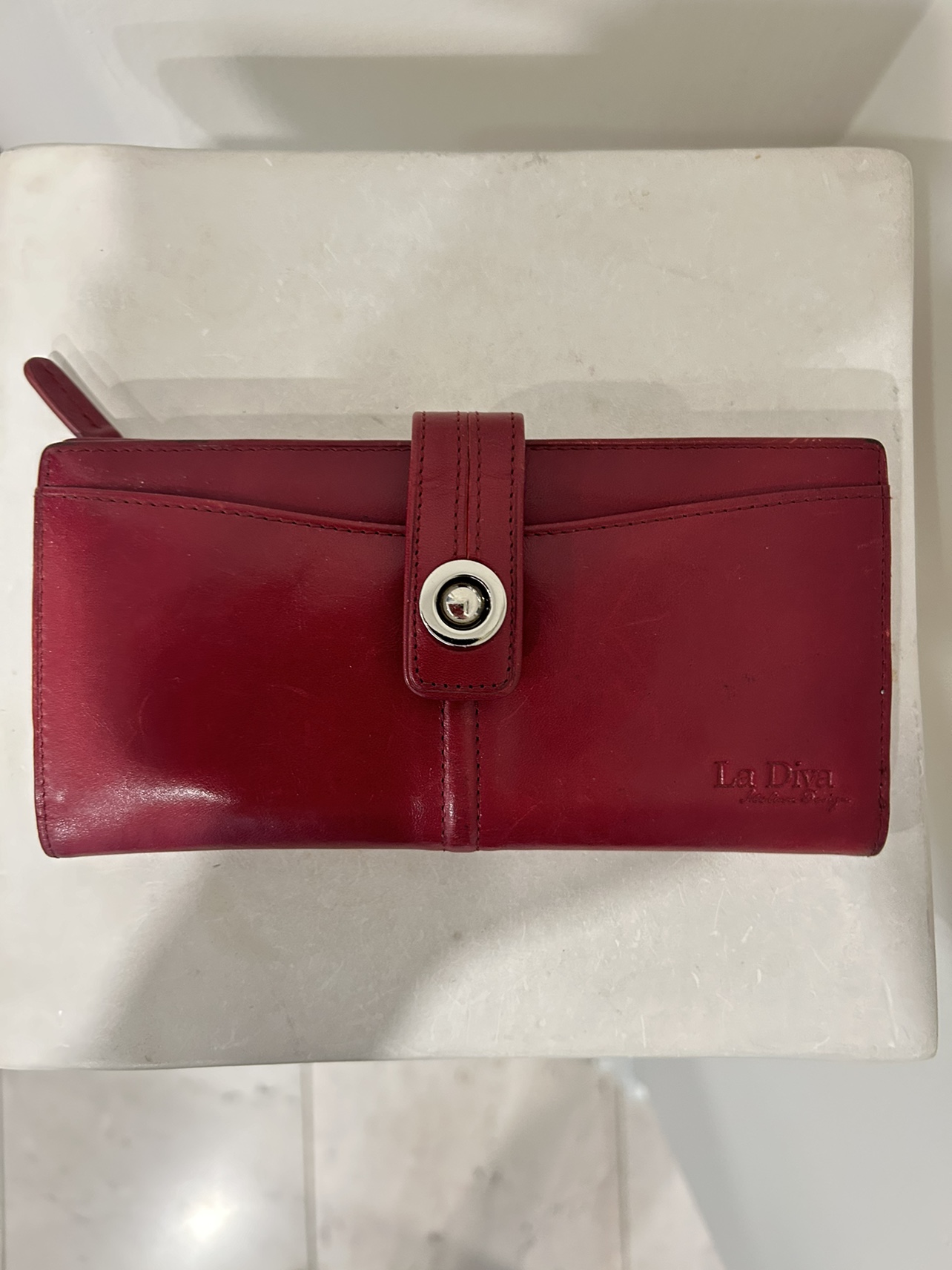 ⚽️Genuine Red leather wallet -Reduced! thumbnail