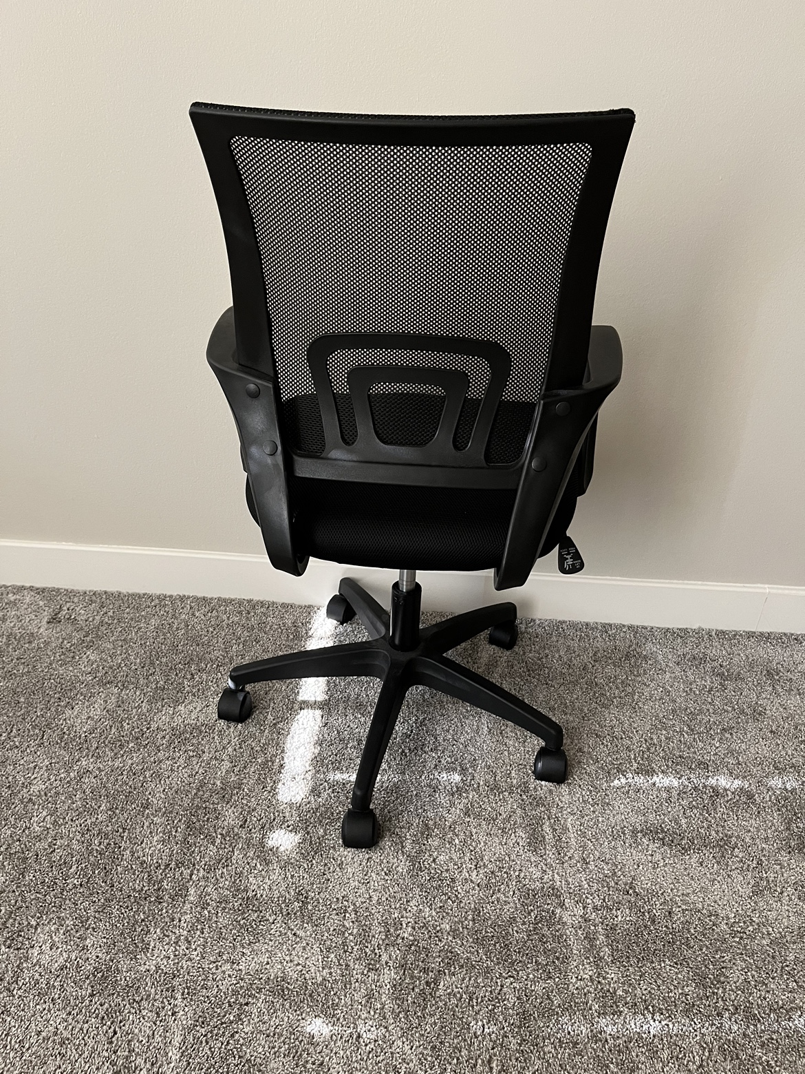 Black Ergonomic Desk Chair - photo 2
