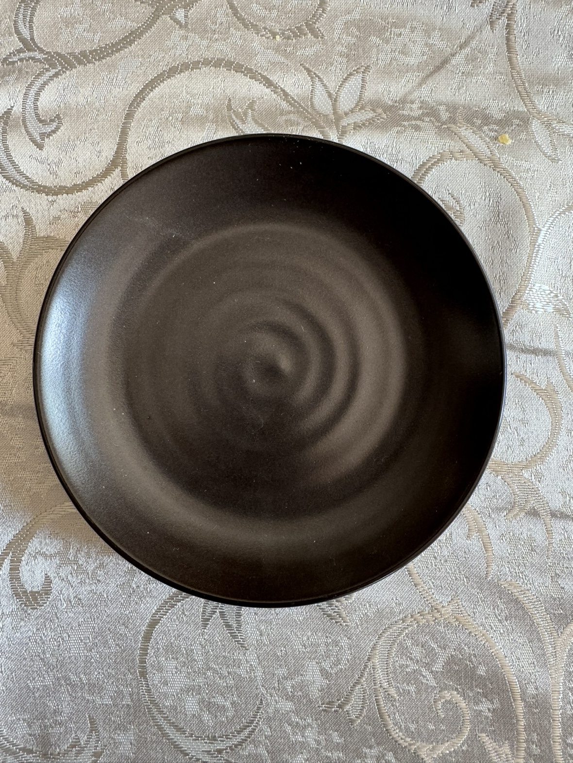Saucer plates