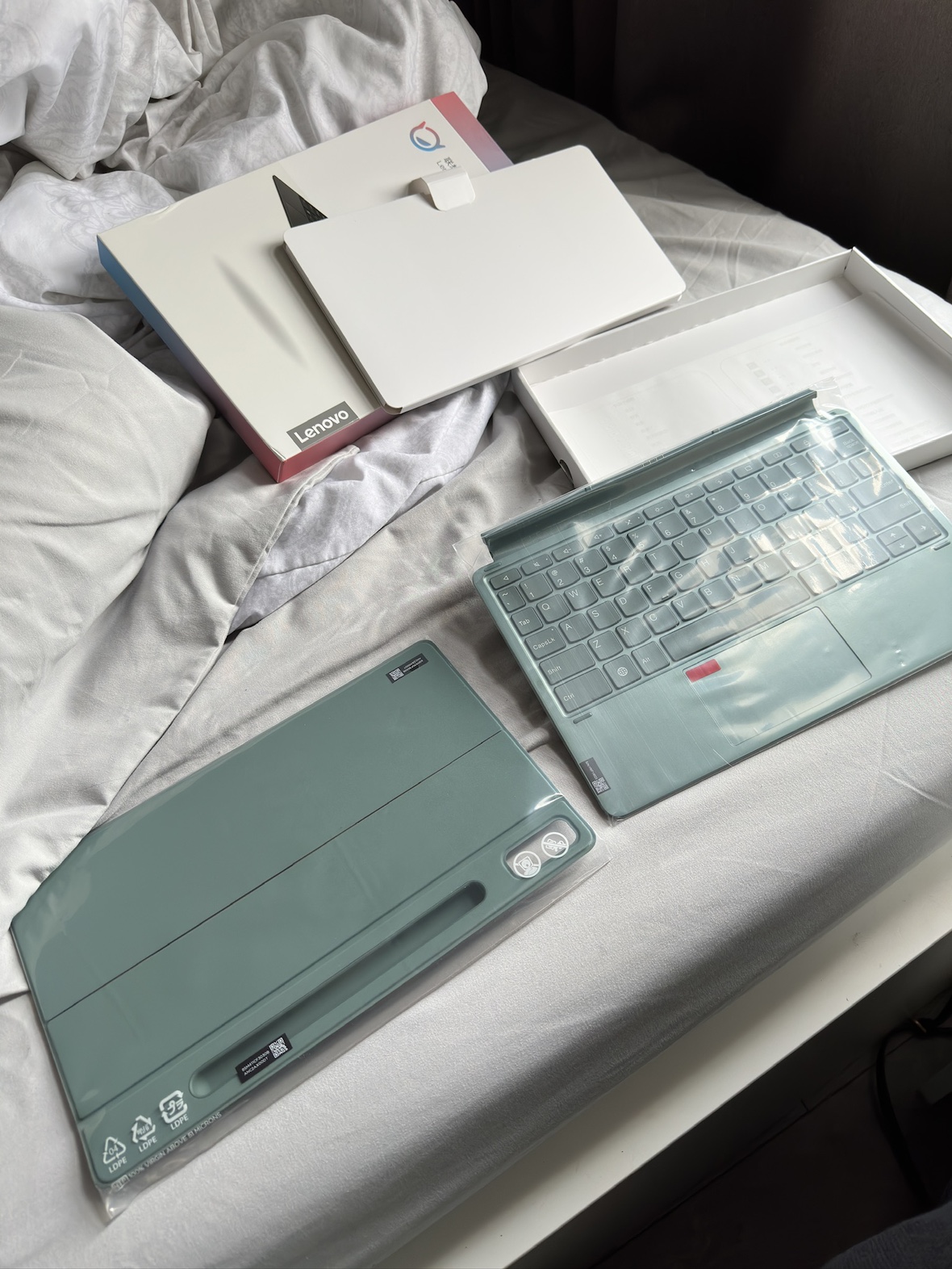 Lenovo Tab P11 Pro Gen 2 Android Tablet - photo 2