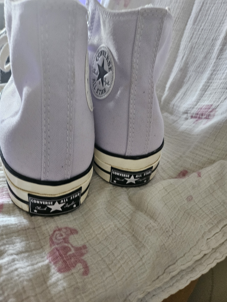 Converse - photo 2