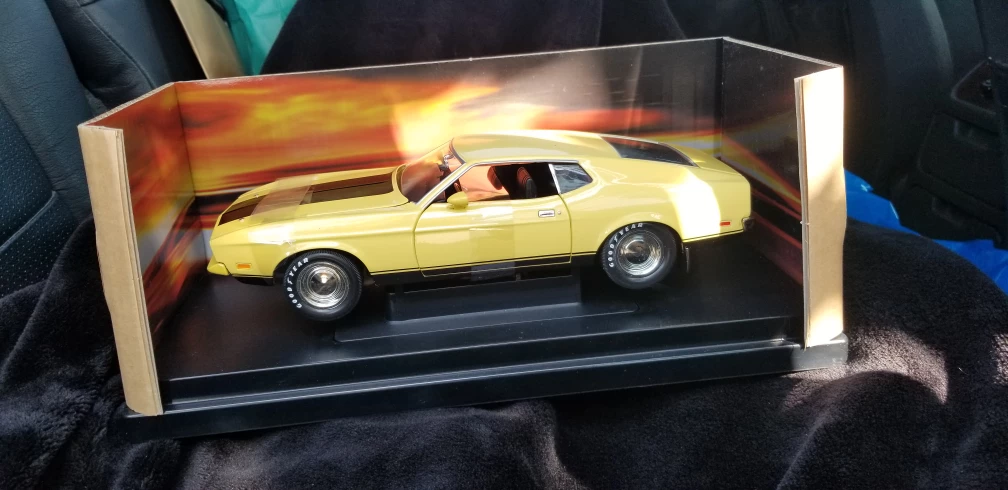 Gone in  60 Seconds,  die cast 1973 Mustang Mach 1 . image indicator(4)