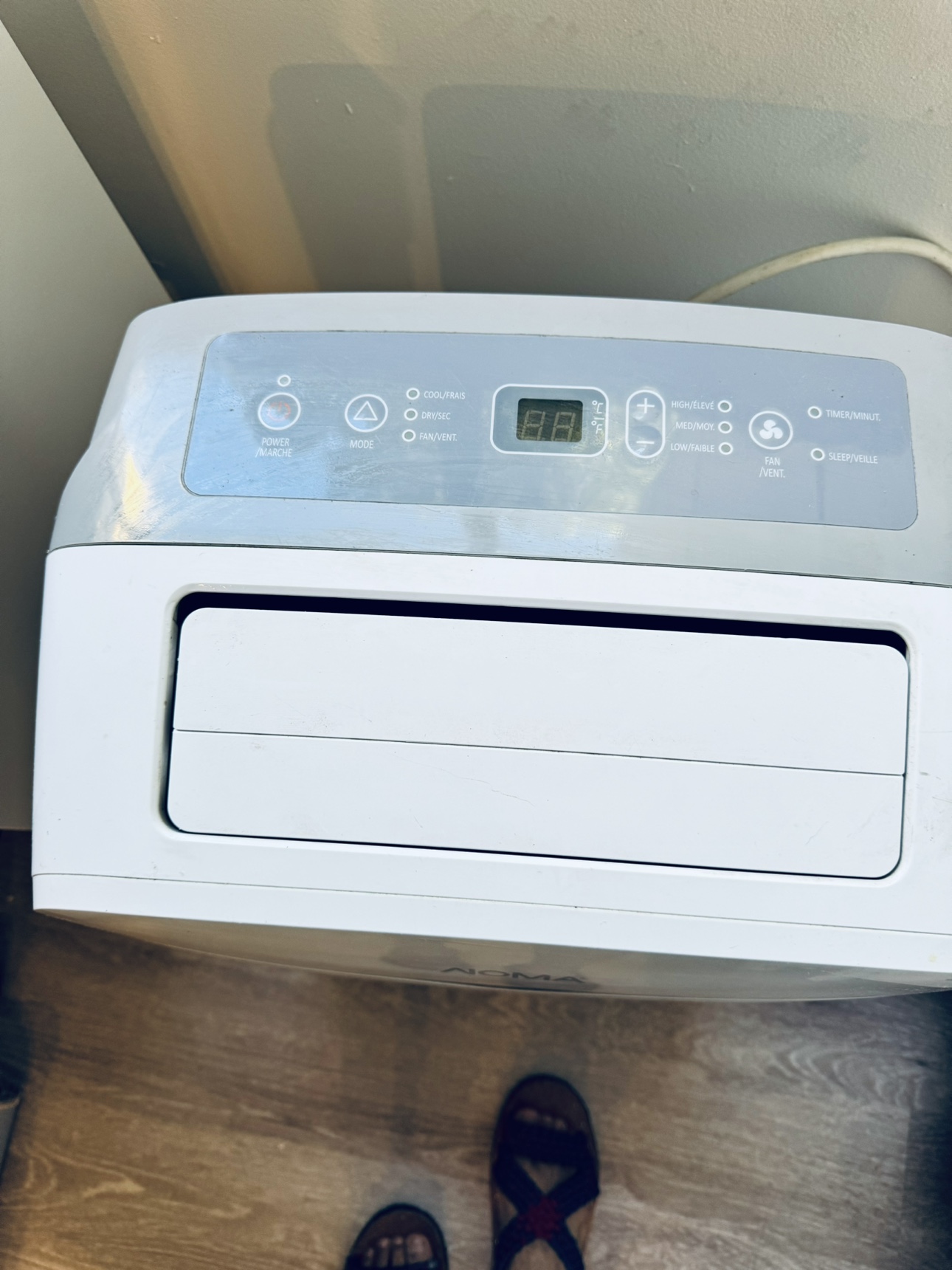Portable air conditioner - photo 2