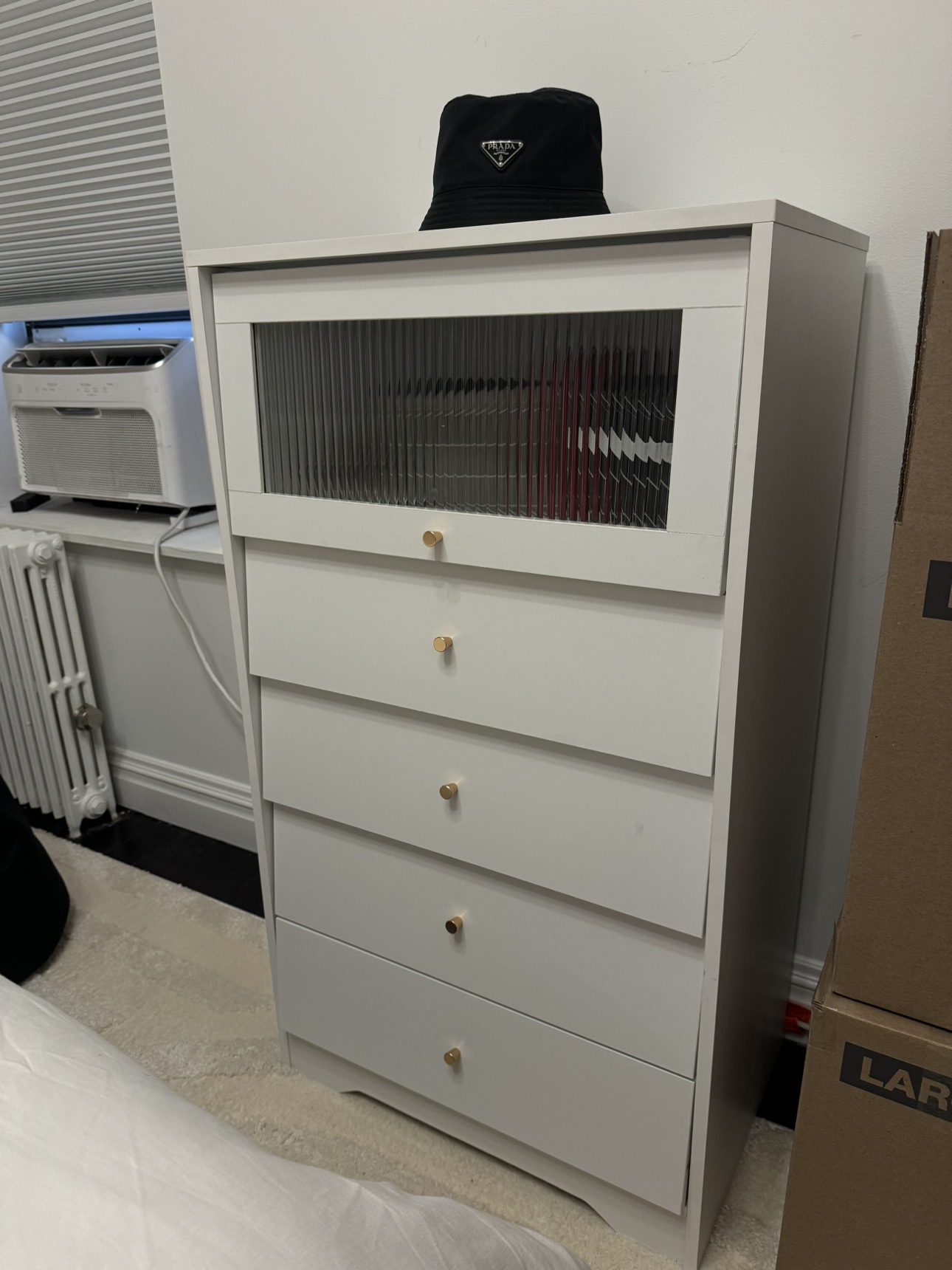 modern dresser basically new - photo 2