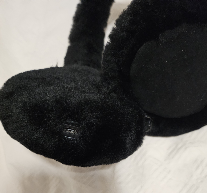 ugg earmuffs headphones image indicator(4)