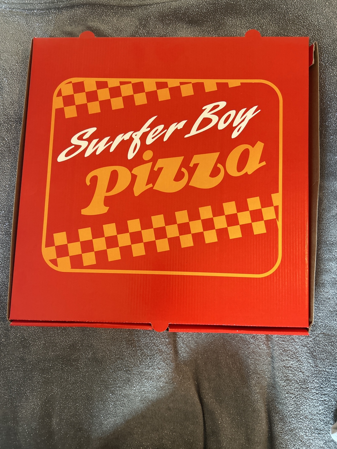 Stranger Things Official Pizza Box from “Surfer Boy Pizza”
