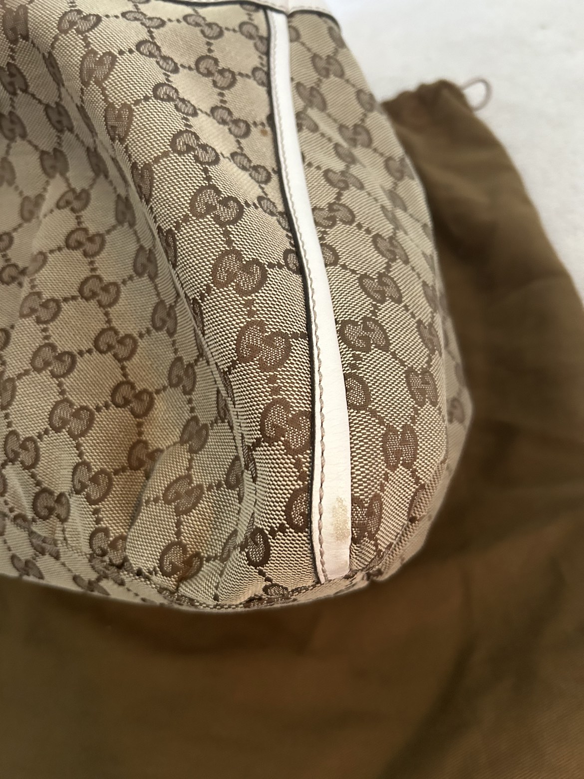 Gucci Abbey D ring bag-authentic image indicator(5)