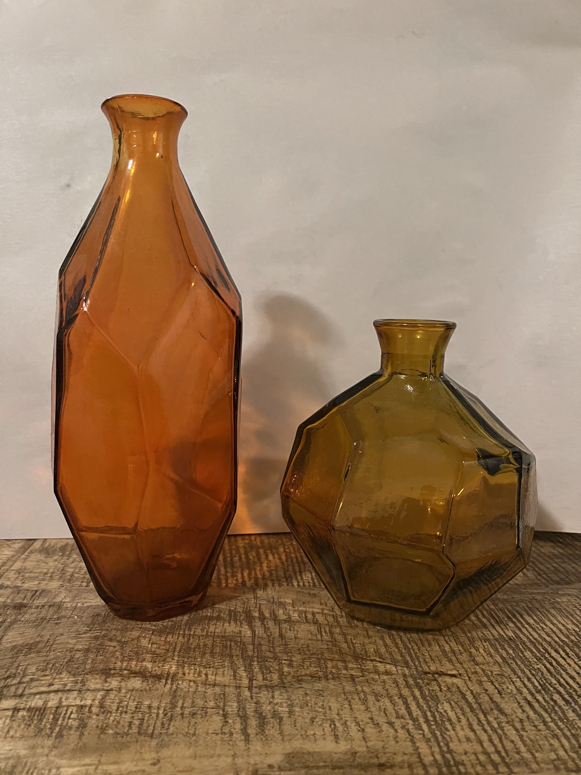 Two glass vases thumbnail