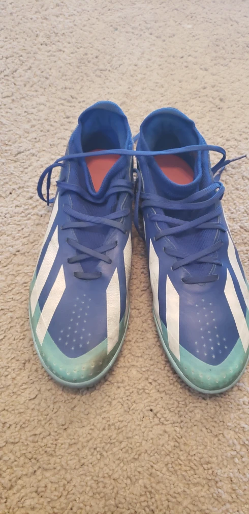 indoor cleats thumbnail
