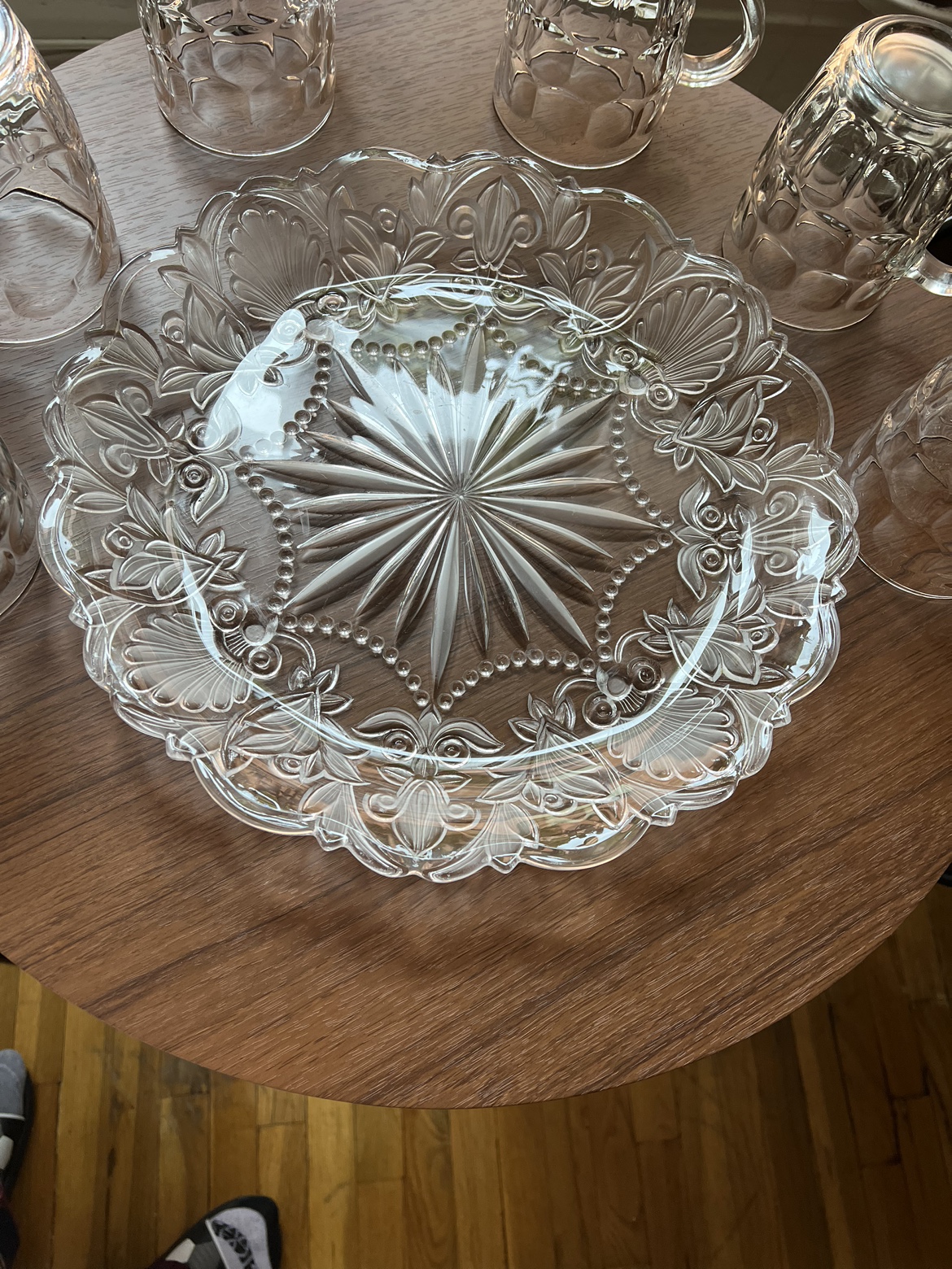 Glass beer mugs with glass tray 7 pieces image indicator(5)