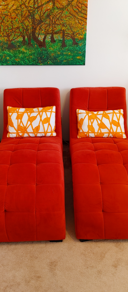 Lounge Chairs - photo 2