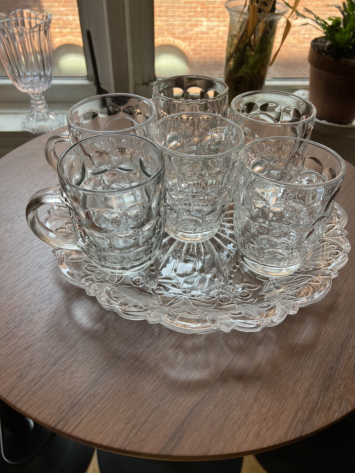 Glass beer mugs with glass tray 7 pieces image indicator(4)