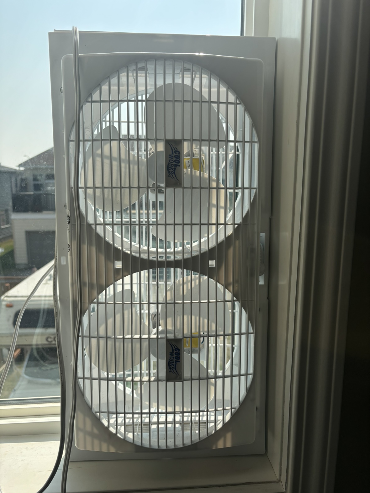 window fan - photo 2
