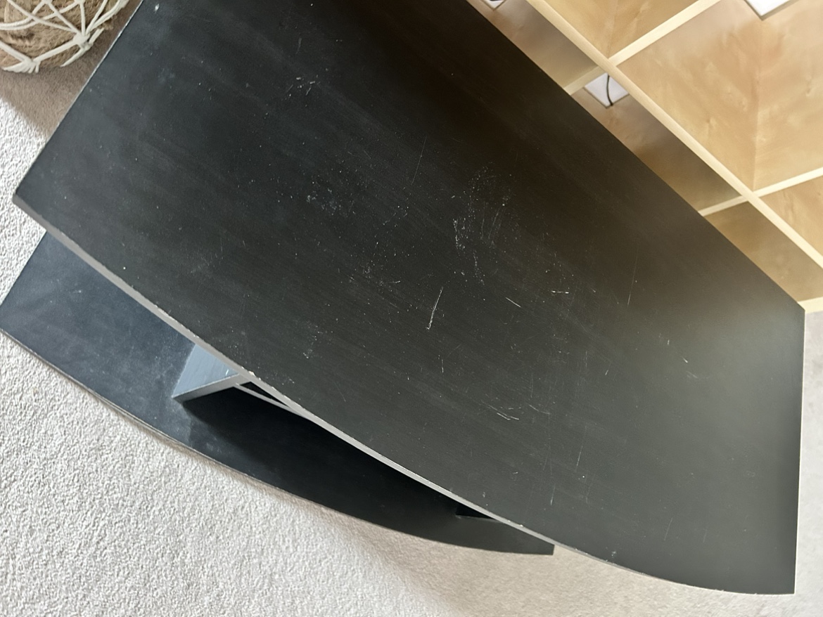 Huge Table - photo 2