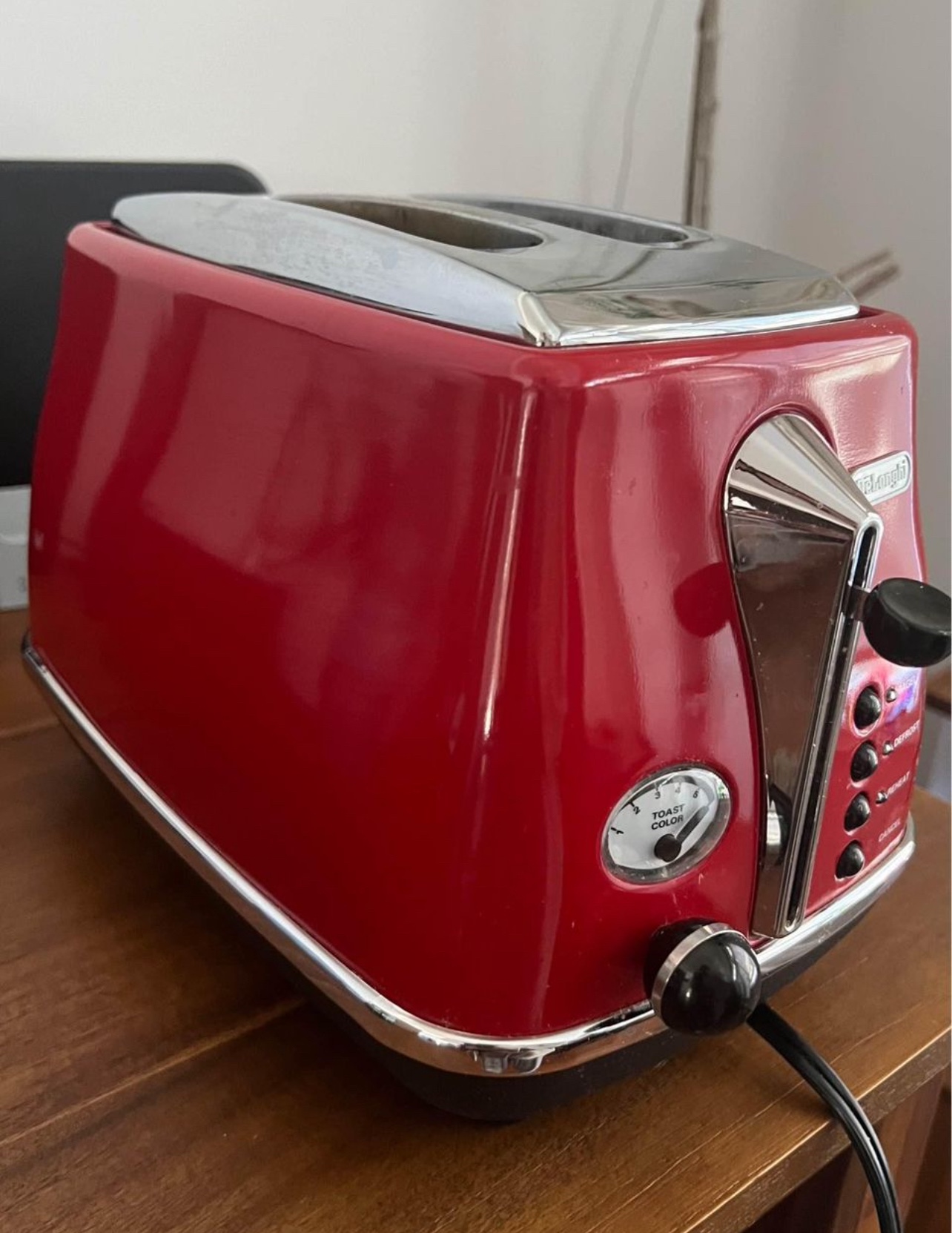 Red Delonghi Toaster (Tokyo red) - photo 4