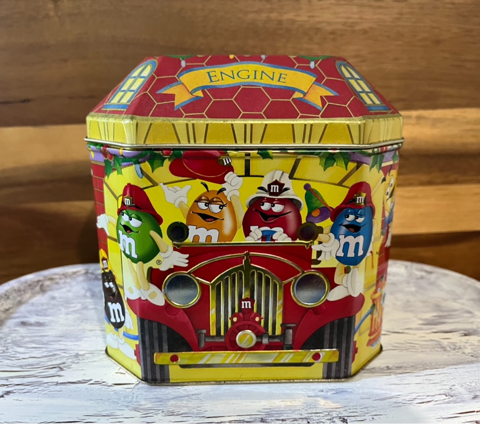 M&M Collectors Tins - photo 3